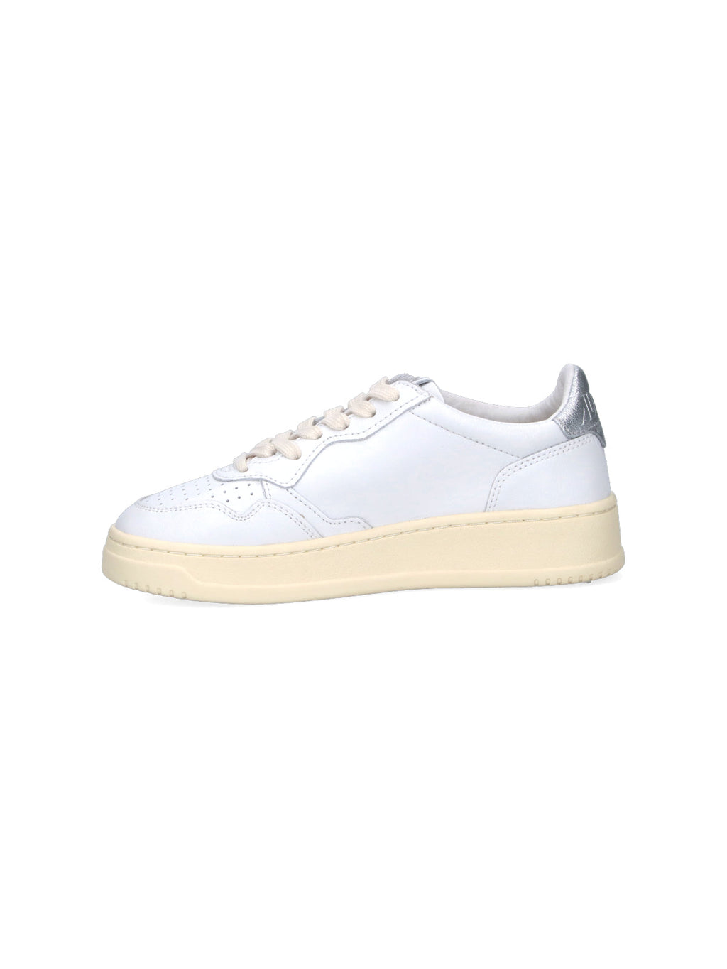 "Medalist" Low Sneakers – White