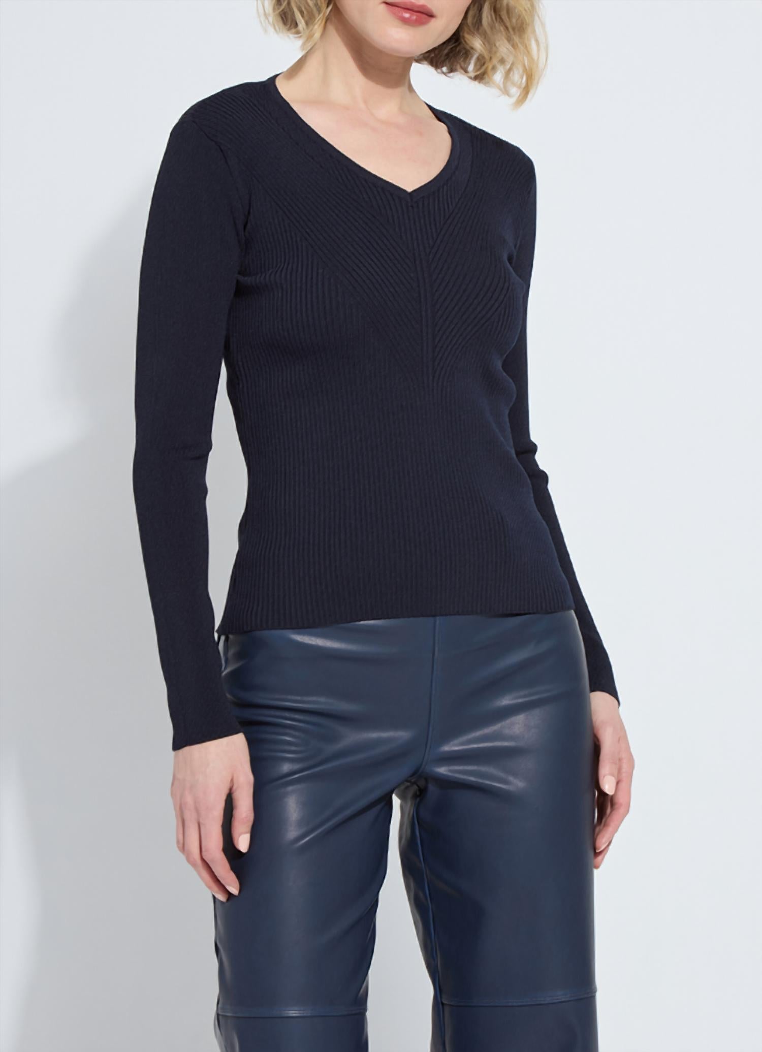 Adette V-Neck Ribbed Longsleeve Sweater In Midnight
