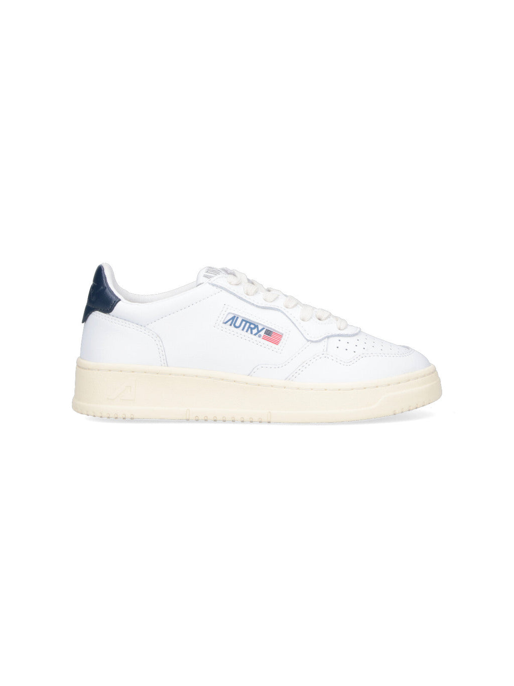 "Medalist 01" Low Sneakers – White
