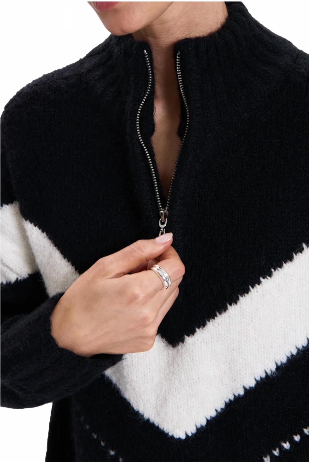 Arden Vanilla Ice Sweater In Black
