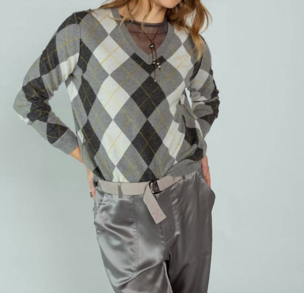 Argyle V-Neck Sweater In Feather