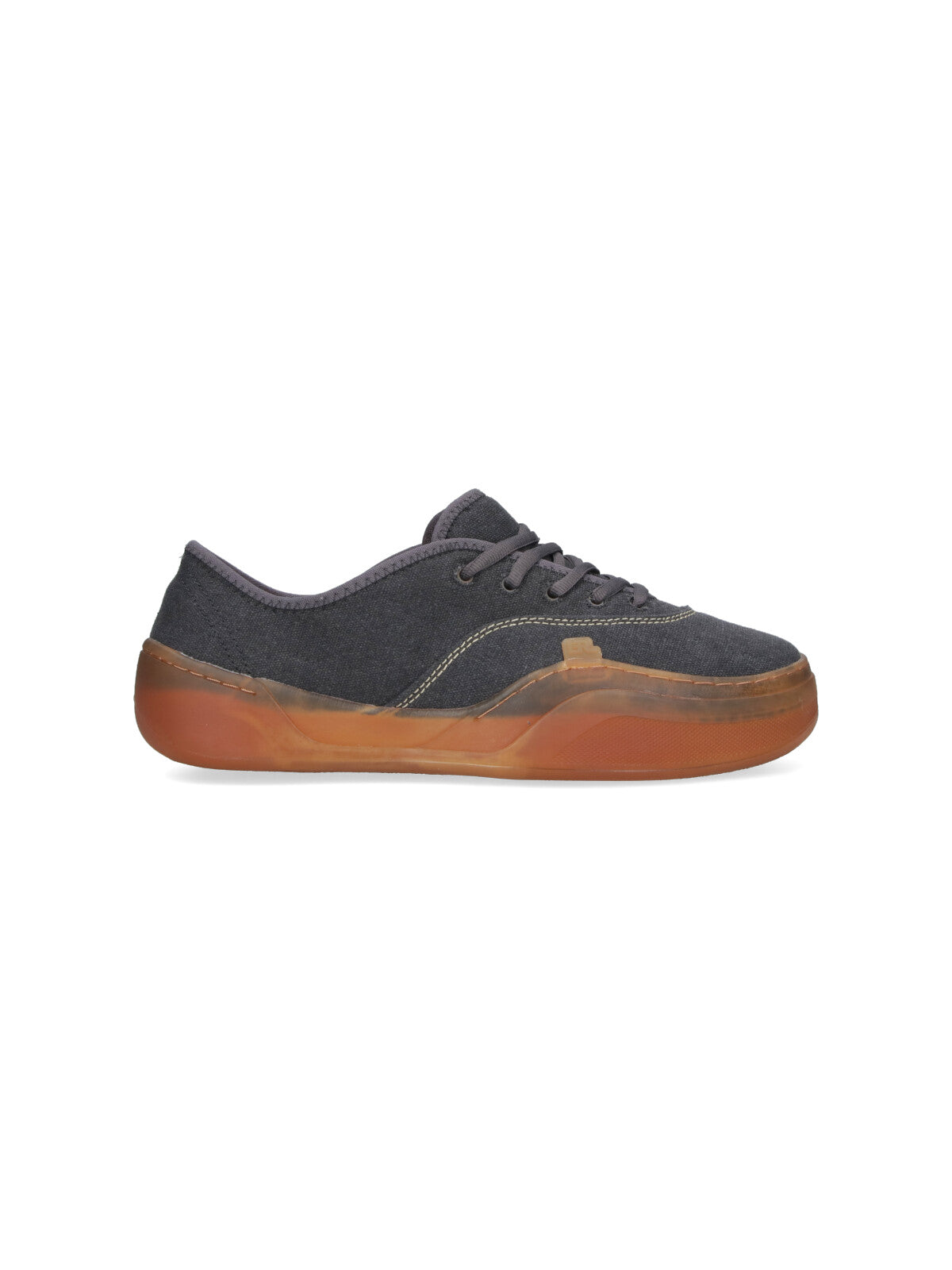 "Camino Low Skate" Sneakers – Grey