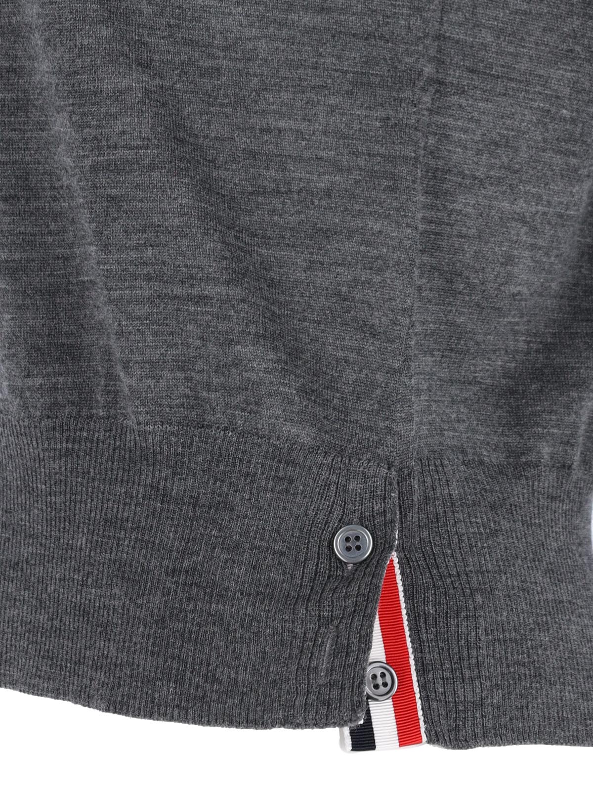 "4-Bar" Sweater – Grey