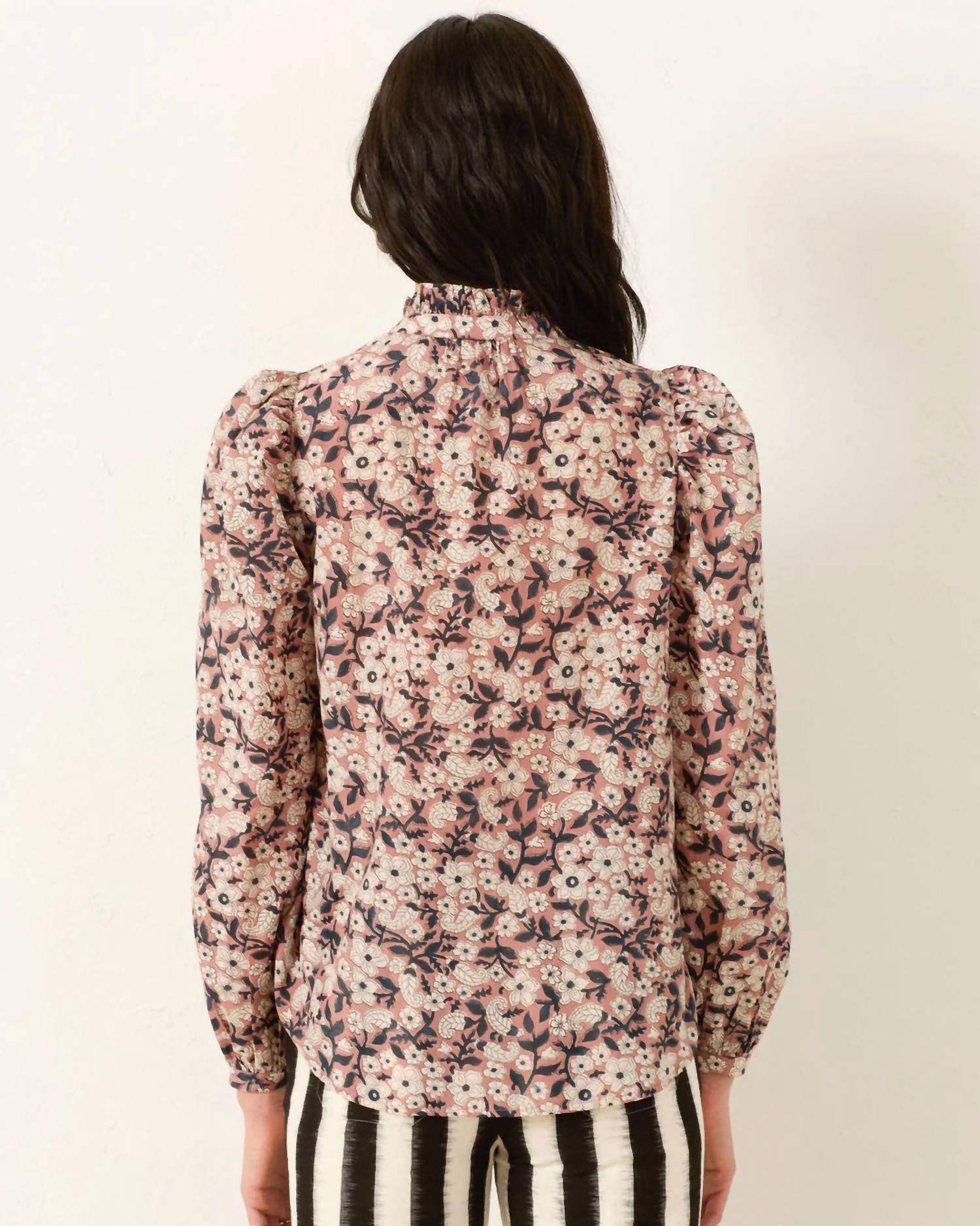 Annabel Sepia Floral Shirt In Nude Sepia
