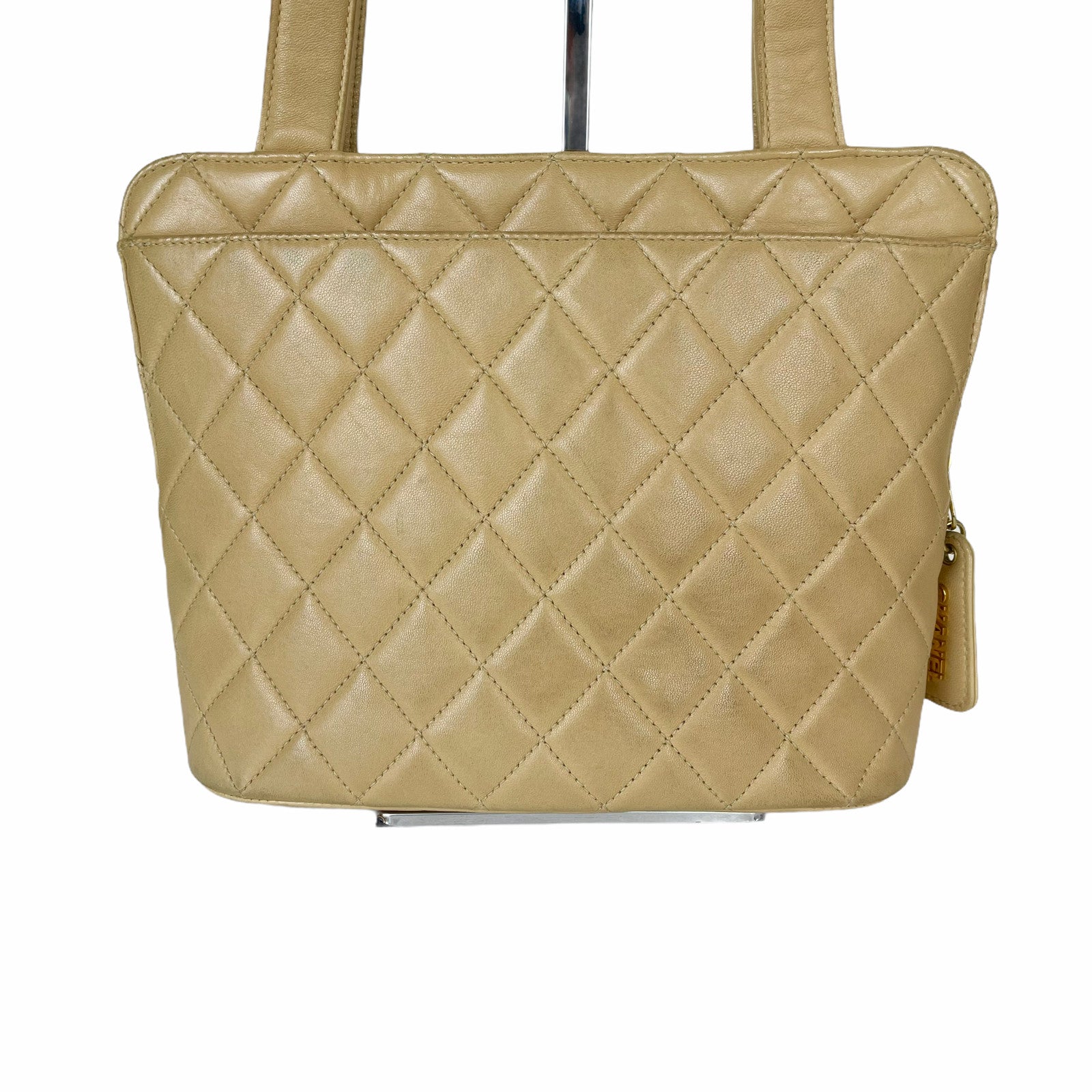 CHANEL Matelasse Beige Quilted Lambskin Leather Bag CC Logo