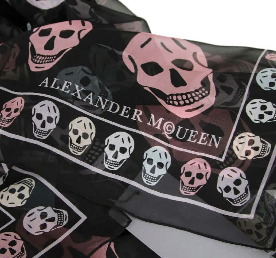 Alexander McQueen Women's Chiffon Silk Multiskull Box Print Shawl