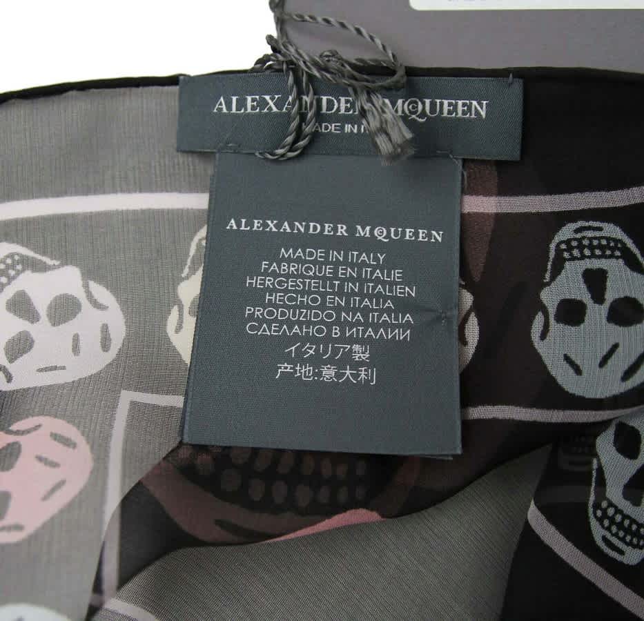 Alexander McQueen Women's Chiffon Silk Multiskull Box Print Shawl